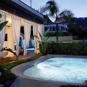 Luxury Taorum With Spectacular Sea Views In , Taormine Italie